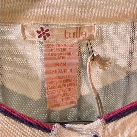 Tulle | Cropped Cardigan Sweater - Picture 3 of 4